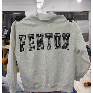 เสื้อสเวตเชิ้ตสตรีทแวร์ทรงโอเวอร์ไซส์ รุ่นคัสตอม หนานุ่ม พิมพ์ลายกราฟิก Fenton Varsity แต่งลายสก็อต สำหรับฤดูใบไม้ร่วงและฤดูหนาว - Product Image 5