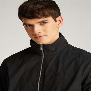 Chaqueta Bomber Verde Avirex para Hombre, Estilo Casual Vintage, Poliéster/Satén, Cuello Alto, Logotipo Frontal, Cierre de Cremallera Estándar, Invierno - Product Image 4