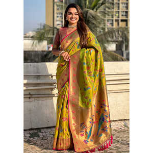 ผ้าไหมพิธานีสีเขียวเมเฮนดีลายจาล  งานทอไหมซารี  ชุดราตรีสุดหรู - Product Image 5