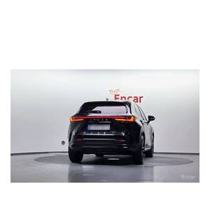 Lexus NX Premium 2024 con Cámara Trasera, Asientos de Cuero, Volante a la Izquierda - 33,129 km, 10 Meses de Uso - Product Image 4