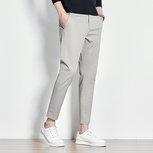 Pantalon Capri Homme Décontracté d'Été en Coton Léger Anti-Boulochage à Taille Élastique Motif Crayon Coupe Slim - Product Image 2