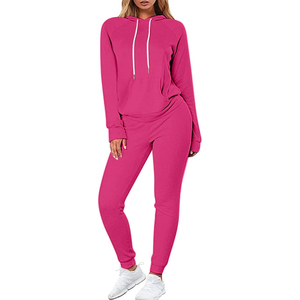 Ensemble de survêtement rose à capuche pour femme, manches longues, couleur unie, sweat-shirt et pantalon décontractés avec poches latérales, polyester respirant - Product Image 1