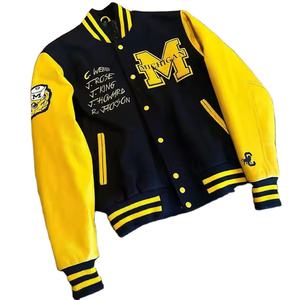 Vente en gros écussons en chenille brodés personnalisés Bomber universitaire Letterman College grande taille vestes universitaires de baseball manches en cuir - Product Image 1