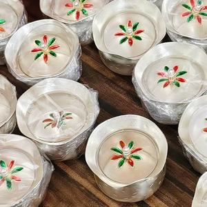 Élégantes coupes en argent Meenakari, un mélange harmonieux de tradition et d'art, coupes plaquées argent fabriquées à la main avec des accents de perles. - Product Image 1