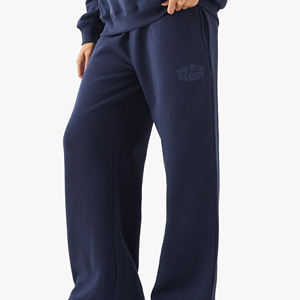 Survêtement personnalisé OEM imprimé en relief pour femme, ensemble 2 pièces ample en molleton de coton, vente en gros de survêtements pour femme - Product Image 6