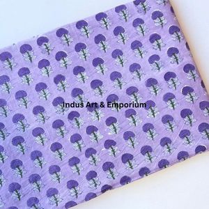 Tissu en coton imprimé traditionnel Jaipuri, coton cambriqué imprimé au bloc 60x60, tissu en coton à motifs. - Product Image 3