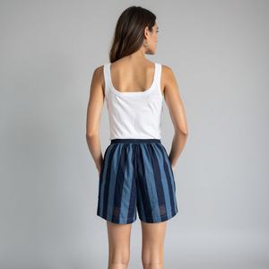 Shorts Bermuda pour filles, taille élastique non-creusante, lavable en machine, respirant, 100% coton, détente à la maison, rayures bleu marine - Product Image 6