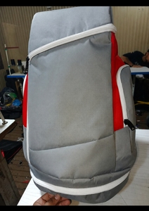 กระเป๋าเป้สะพายหลังกีฬาไนลอนขนาดใหญ่แบบกำหนดเองของ Lamatex สีดำ สำหรับเดินทางไปโรงเรียน พร้อมซิปด้านหน้า กระเป๋าเป้กลางแจ้งสำหรับใช้ในชีวิตประจำวัน - Product Image 5