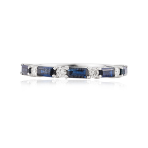 Bague de mariage solitaire en or blanc 18 carats avec saphir bleu et diamant - Product Image 2