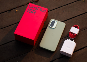 BRAND NEW ORIGINAL 15R 6.83'' 165Hz Amoled SD 8 Gen 5 7400mAh <b>Battery</b> 50MP <b>Camera</b> IP69K Waterproof Budget 5G Smart phone - Product Image 2