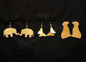 Boucles d'oreilles clous en laiton motif animal, tendance et mignonnes, bijoux de déclaration pour femme, pour tenues décontractées et formelles, disponibles à prix réduit - Product Image 2