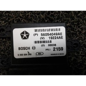 300 ECU y Módulos de Computación Usados 56054049AE - Product Image 4