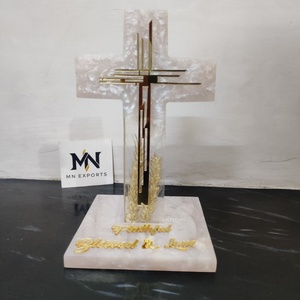 Collier de mode de haute qualité MN EXPORTS en résine et bois, motif ange, technique émaillée, décoration intérieure, cadeau - Product Image 1