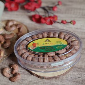 Meilleure offre de gros Noix de cajou séchées grillées non décortiquées biologiques du Vietnam W180 en boîte de 400g pour offrir en cadeau - Prêtes à l'emploi - Product Image 2