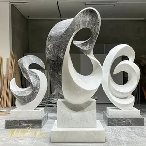Escultura de Mármol Blanco Natural Tallada a Mano, Moderna y Abstracta, de HAYAT INDUSTRIES, con Forma Orgánica Fluida y Acabado Pulido - Product Image 1