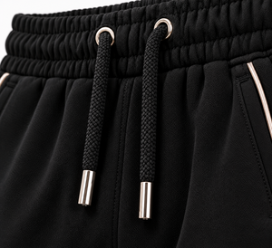 Pantalon de survêtement pour homme noir brodé, 100% coton molletonné, taille élastique avec cordon de serrage, coupe décontractée à jambe large, idéal pour l'hiver - Product Image 5