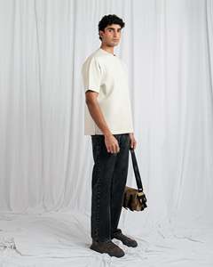 เสื้อยืดแขนสั้นผู้ชาย คอกลม ผ้าฝ้ายนุ่ม แบบเรียบ รับผลิตโลโก้ตามสั่ง - Product Image 2
