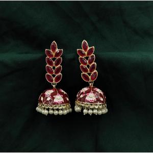 Pendientes Colgantes Jhumka Florales Premium de JeweleMarket, con Cuentas de Aleación de Zinc, Chapados en Oro, con Cristales de Estrás, Estilo Étnico, para Bodas y Ocasiones Especiales - Product Image 1