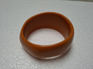 Pulseras y Brazaletes Redondos de Resina Hechos a Mano de Primera Calidad Personalizados, Joyería Elegante de UCI - Product Image 2