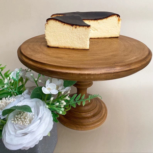 Support à gâteau réglable en bois, écologique et fait main, pour boulangeries et événements - Product Image 1