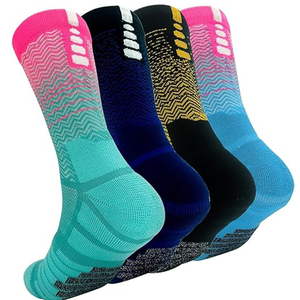 Custom logo cotton <b>sports</b> <b>socks</b> <b>for</b> <b>men</b> - Product Image 1