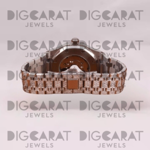 Reloj de Cuarzo Moissanite de Alta Demanda con Esfera con Aspecto de Diamante, Caja Resistente y Diseño Moderno para Hombre, Ideal para Fiestas, en Venta - Product Image 2