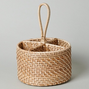 Porte-couverts en bois, paniers à couverts en rotin, accessoires en gros pour restaurants - Product Image 1