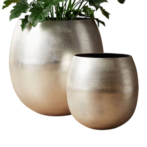 Pot de fleurs moderne en métal martelé, jardinière décorative d'intérieur pour usage domestique avec motif circulaire et design minimaliste - Product Image 5