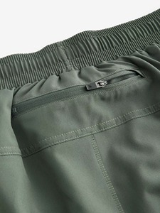 กางเกงวิ่งผ้าขนสัตว์สำหรับผู้ชายแบบแห้งเร็ว ผลิตตามสั่ง ขายส่ง รับผลิตแบบ OEM และ ODM ผู้ผลิตชุดกีฬา - Product Image 3