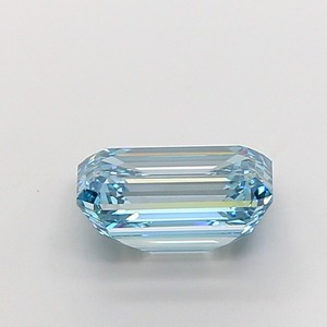 Bague de fiançailles de luxe avec pierre centrale en diamant CVD de laboratoire, taille émeraude, bleu vif fantaisie, 3,06 carats, clarté VS2, polissage excellent - Product Image 2