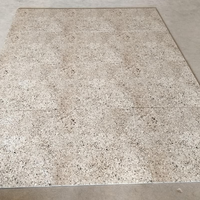 Carreaux de porcelaine Coronos Rossa 60x60 cm, finition mate, imitation pierre, pour sol et mur intérieur
