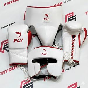 Ensemble de boxe et de sparring en cuir véritable avec logo personnalisé rouge et blanc, imprimé, avec protège-tête et protège-aine, kickboxing, muay thai - Product Image 1