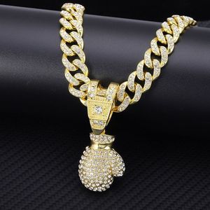 สร้อยคอจี้รูปตัวอักษร CB3 ประดับเพชรซิคอนสีโรสโกลด์เคลือบทองคำขาว 18K พร้อมสายคิวบันลิงค์ รับรองโดย IGI สร้อยคอคุณภาพสูง - Product Image 3