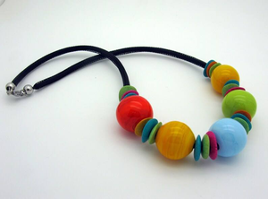 Elegant resin <b>beaded</b> <b>necklaces</b> crafted for women girls enhancing outfits with artistic charm contemporary flair and durability - Product Image 2