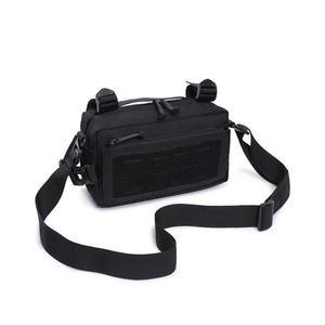 Bolso Bandolera de Poliéster Impermeable, Elegante y Práctico, con Múltiples Compartimentos, Estilo Moderno, Hecho en Vietnam - Product Image 5