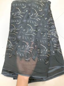 ผ้าจอร์เจตต์วิสโคสแท้คุณภาพพรีเมียม ผ้าปักลายสำหรับตัดชุดดีไซเนอร์ วัสดุสำหรับเสื้อผ้าสตรี ขายส่งจากผู้ผลิต - Product Image 3