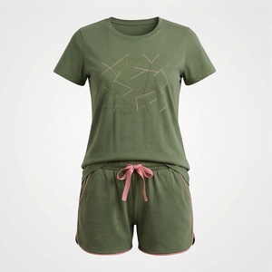 Conjunto Casual de 2 Piezas Verde para Mujer, Camiseta de Manga Corta y Pantalones Cortos por Encima de la Rodilla con Bordado Geométrico, Corte Holgado, Primavera Verano - Product Image 1