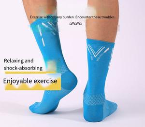 <b>Best</b> Wholesale Customized Crew Bottom Design Nylon High Stretch Breathable Cycling <b>Socks</b> for Sports Basketball - Product Image 3