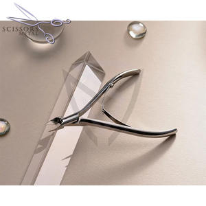 Cortaúñas Profesional de Precisión, Alicates de Cutícula de Acero Inoxidable 10-7 de Mandíbula Completa, Corte de 7 mm, Doble Resorte, Empujador con Logotipo Personalizado - Product Image 2