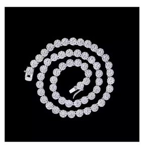 Collar de Diamantes Moissanite con Corte Esmeralda de Alta Claridad, Colgante de Lujo Estilo Hip Hop con Incrustaciones de Diamantes para Hombres y Mujeres - Product Image 6