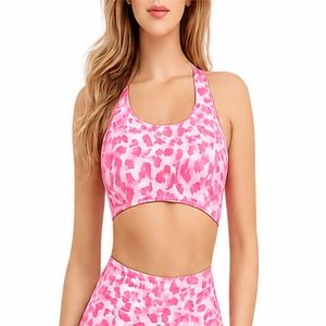 Ensemble de yoga personnalisé pour femmes, vêtements de yoga personnalisés, tissu extensible, coupe confortable, leggings taille haute de qualité supérieure, ensemble de yoga - Product Image 4