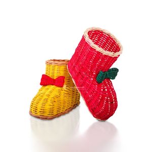 Cesta de dulces navideña de ratán con forma de bota, decoración festiva de bota de Papá Noel tejida a mano, cesta colorida para dulces con lazo decorativo - Product Image 4