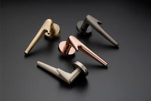 Poignée de porte durable en acier inoxydable, design moderne, sécurité de grade 1 ANSI, plaqué zinc, couleurs PVD, quincaillerie de cylindre de serrure pour la meilleure performance - Product Image 4