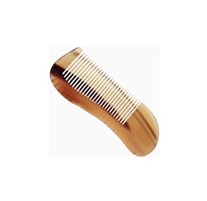 Best Designer Natural Horn <b>Hair</b> Combs Hot Selling Horn <b>Hair</b> Comb Fashion <b>Accessories</b> Handmade Buffalo Horn Comb At Low Cost - Product Image 1