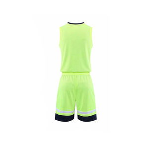 Uniforme de Baloncesto Masculino de Primera Calidad, Ligero, Económico, Totalmente Personalizado con los Últimos Diseños - Product Image 3