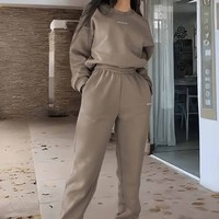 Kadınlar İçin Grafit Gri 3 Parçalı Uzun Kollu Bisiklet Yaka Bol Kesim Günlük Düz Renk Kışlık Sokak Modası Sweatshirt Eşofman Takımı