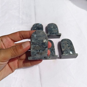 Support en cristal de larvikite naturel poli, pièce de présentation en pierre précieuse sculptée écologique, vente en gros, guérison Reiki, décoration intérieure - Product Image 2