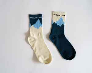 Chaussettes d'équipage en jacquard respirant en coton doux personnalisées ODM Coussin en éponge absorbant la sueur pour un usage quotidien décontracté en toutes saisons pour la randonnée - Product Image 3