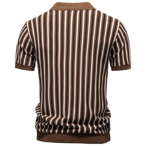 เสื้อโปโลถักผู้ชายแบบใหม่สำหรับฤดูร้อน (เสื้อยืดถักลายทาง คอวี แขนสั้น สไตล์ลำลอง ทรงเข้ารูป ระบายอากาศได้ดี) สำหรับผู้ชาย - Product Image 4