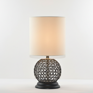 Lampe de table moderne en métal noir avec base sphérique ajourée décorative et abat-jour en tissu neutre élégant pour la maison - Product Image 3